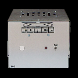 600-HD *** Amps now have a shorter design to fit nicely under seats***